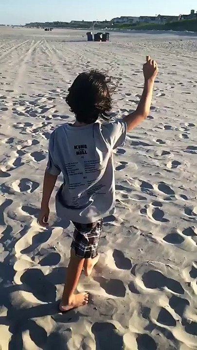 Enfant vs Mouettes (Slow motion)