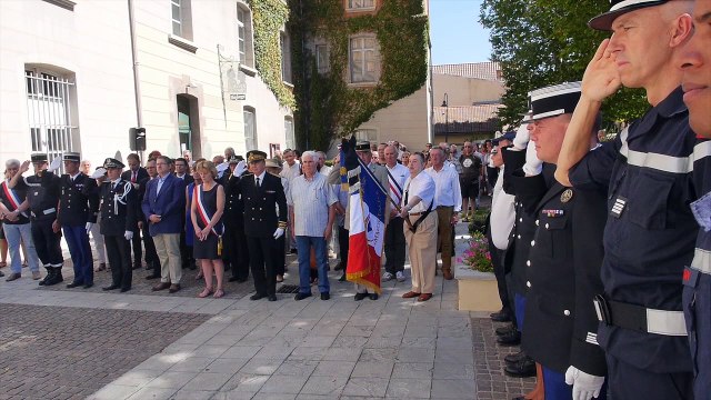 Attentat de Nice: revivez la minute de Silence à Digne en vidéo