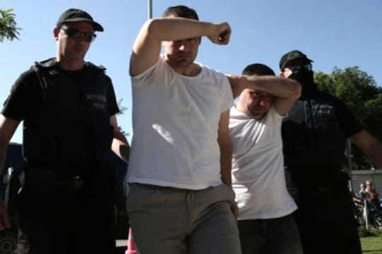 Yunanistan'a Kaçan Darbeci Askerlerin Duruşması Ertelendi