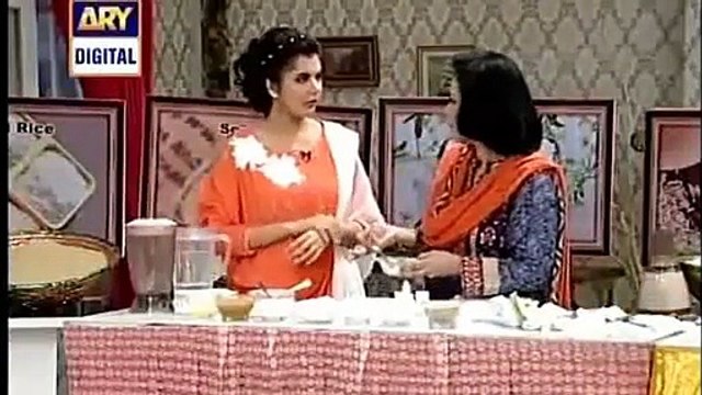 How to Get Rid of Dark Spots and Freckles on Face