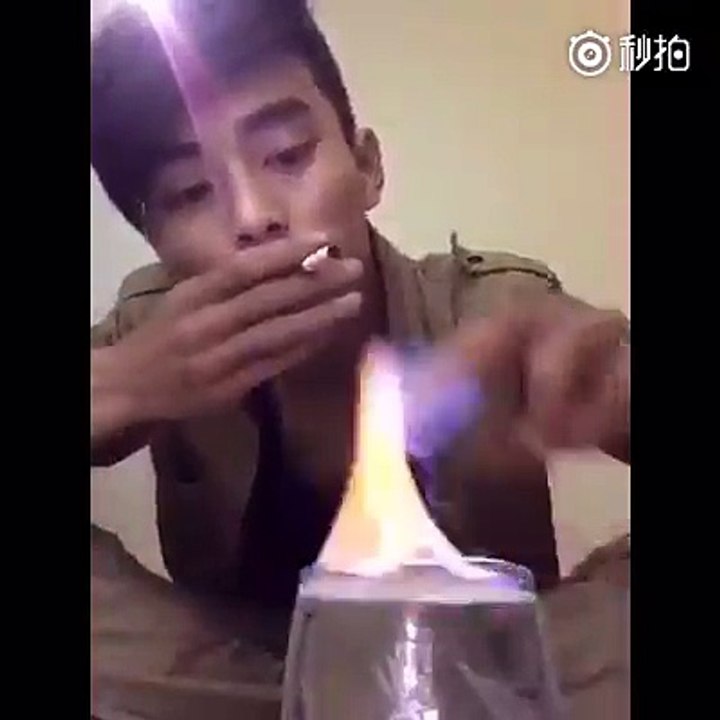 Un Payou, un verre d'alcool en flamme et une cigarette, et c'est l'incendie !
