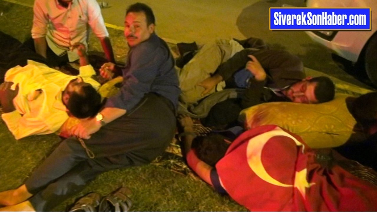 Demokrasi Nöbetinin Yorgun Savaşçıları