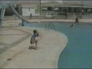 Piscine chute humour crash