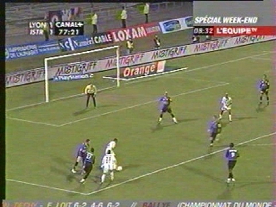 Juninho Pernambucano & Sidney Govou -- Lyon - Istres