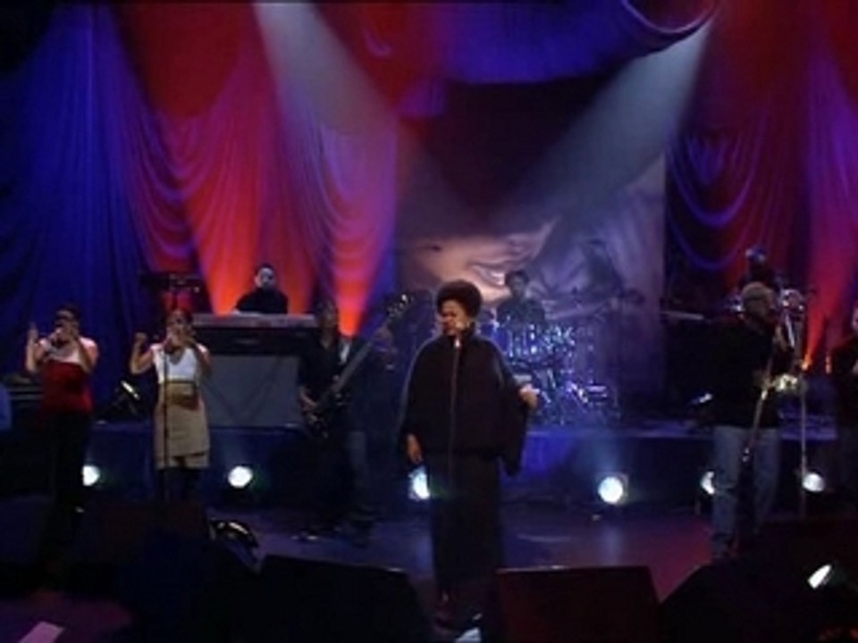Jill Scott - gettin' in the way   live (2000)