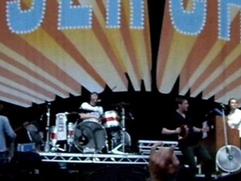 Kaiser Chiefs ruby monaco