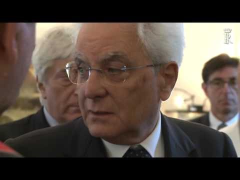 Bari - Mattarella rende omaggio alle vittime incidente ferroviario (14.07.16)