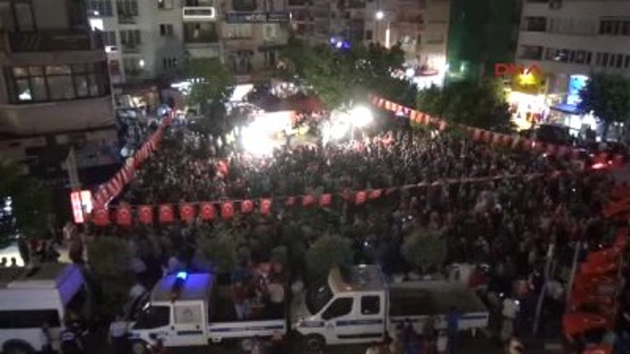 Manisa Demokrasi Nöbetine Oda Başkanlarından Destek