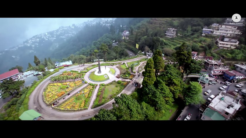 Ishq Click - Official Movie Trailer - Sara Loren, Adhyayan Suman & Sanskriti Jain