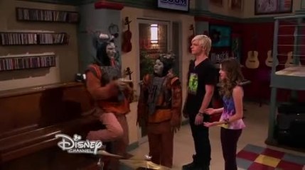 Austin & Ally - S 3 E 15 - Eggs & Extraterrestrials