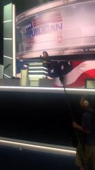 Cet animateur pirate la convention Républicaine avant Trump ! Stephen Colbert