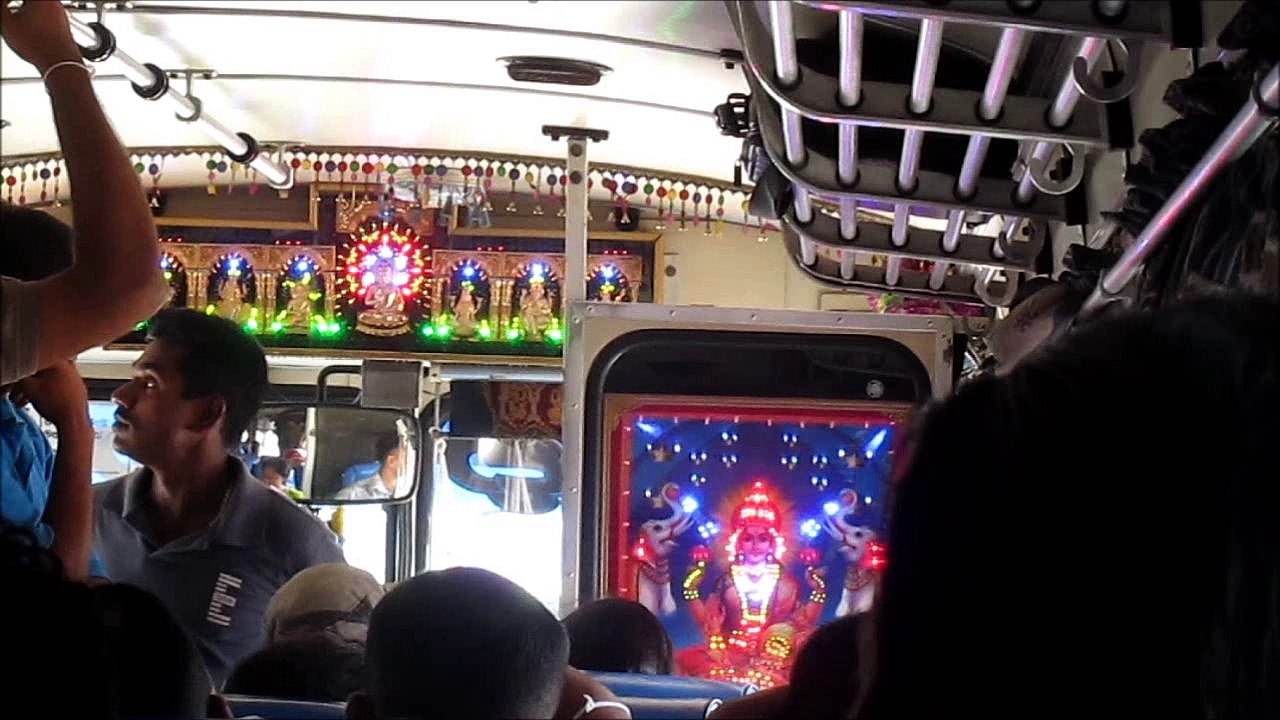 Ambiance dans le bus au Sri Lanka