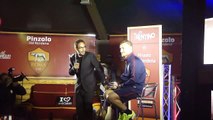 TOTTI CANTA CON GLI TIFOSI PINZOLO 2016