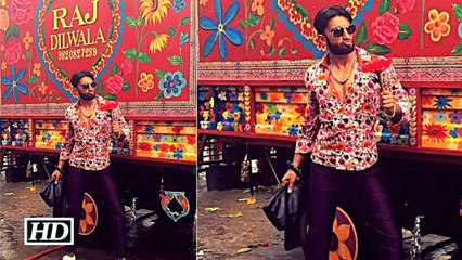 Mr Raj Dilwala gives PHOOL to Alia Bhatt