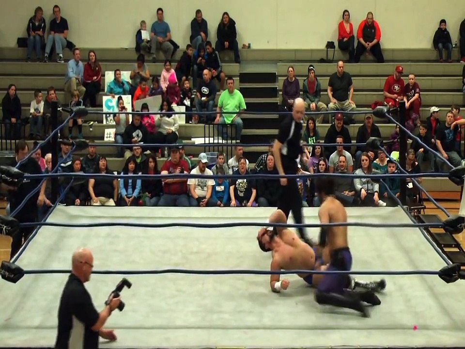 Jimmy Jacobs vs Eric Right