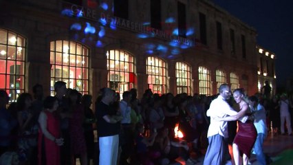 Bal d'ouverture La rue du Tango 2016 Gare Saint Charles : Démonstration écoles partenaires