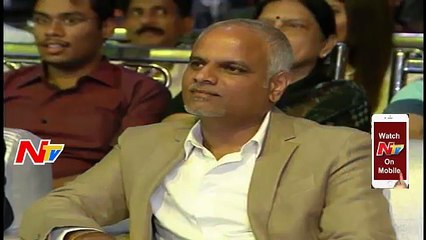 Anchir Ravi Teases Sreemukhi @ Pelli Choopulu Audio Launch __ Ritu Varma, Vijay Deverakonda