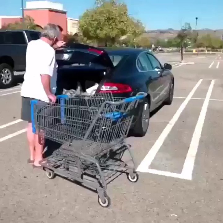 this's so scary prank WTF