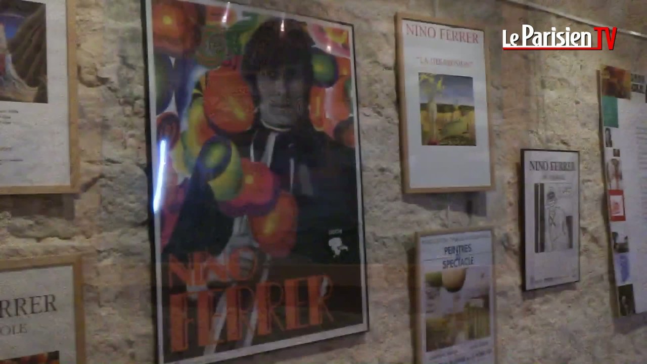 Notre camping-car dans la maison-musée de Nino Ferrer