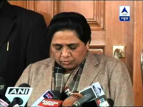 Mayawati slams UP government, demands President rule in state