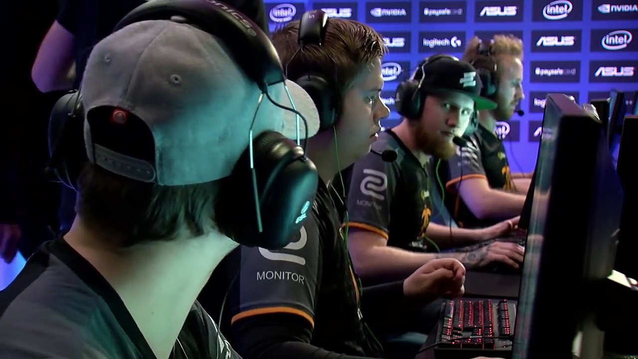 CS-GO - Fnatic vs. FaZe [Dust2] - ESL One Cologne 2016 - Group D_20