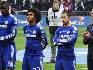 Did Mourinho actually snub Ronaldo for Messi  We find it hard to believe