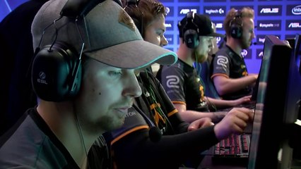 CS-GO - Fnatic vs. FaZe [Dust2] - ESL One Cologne 2016 - Group D_59