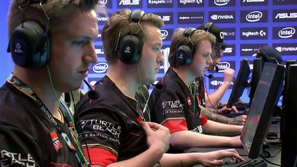 CS-GO - Fnatic vs. FaZe [Dust2] - ESL One Cologne 2016 - Group D_76