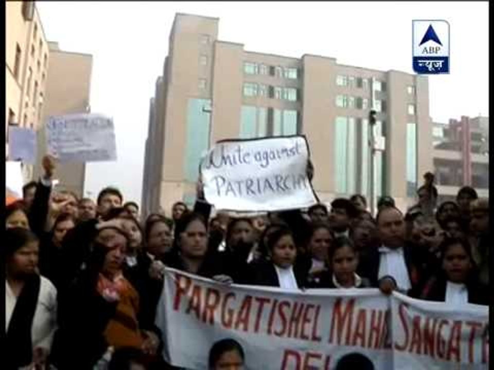 Delhi gangrape chargesheet filed: 6th accused taking advantage of being minor?