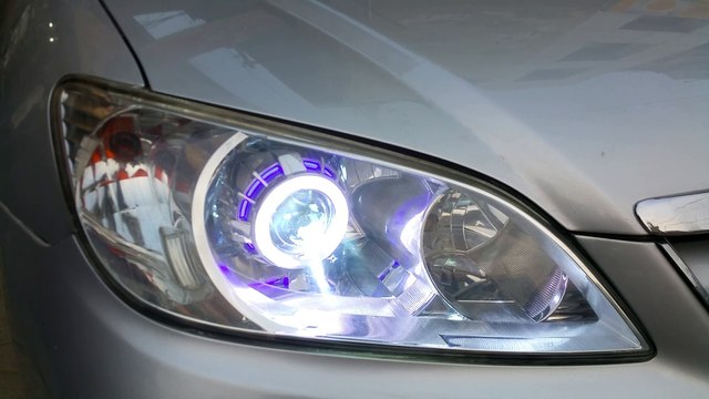 bi xenon HID projectors