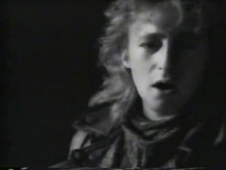 Julian lennon - want your body