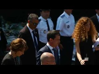 Abucheos para el Gobierno francés durante el minuto de silencio de Niza