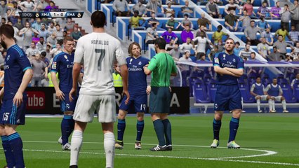 Gol de falta de James 2