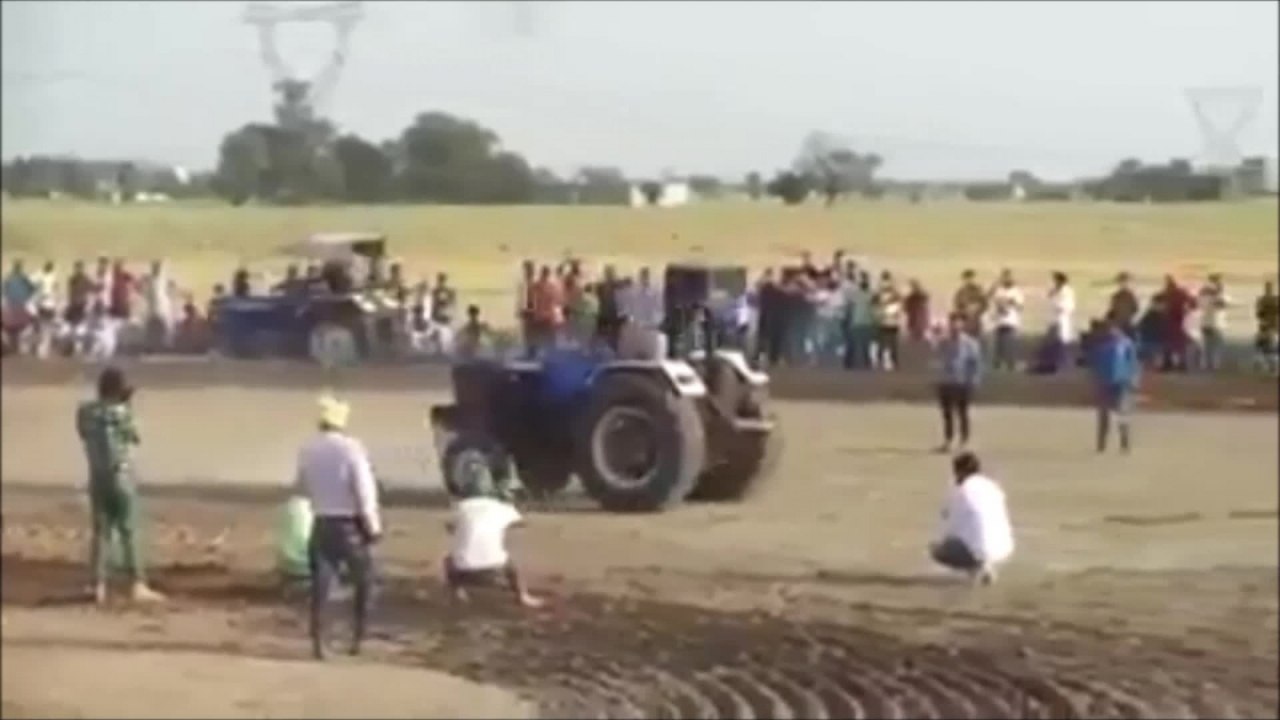 Dangers Tractor Stunt 2016 | Viral Video 2016 | Amazing Tractor Stunt Ultimate Compilation