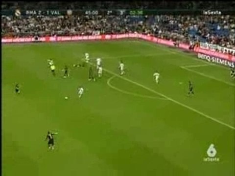 Tackle musclé de MAHAMADOU DIARRA