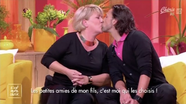 Zapping Télé du 30 juin 2016 - Elle embrasse son fils (C'est mon choix)