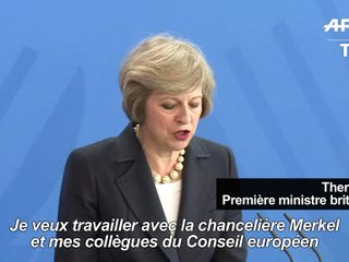 Brexit: Theresa May à Paris après des discussions fructueuses à Berlin (2)