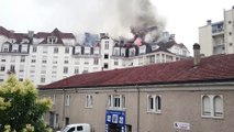 Incendie boulevard des Pyrénées : les flammes reprennent de la vigueur vers 8 heures