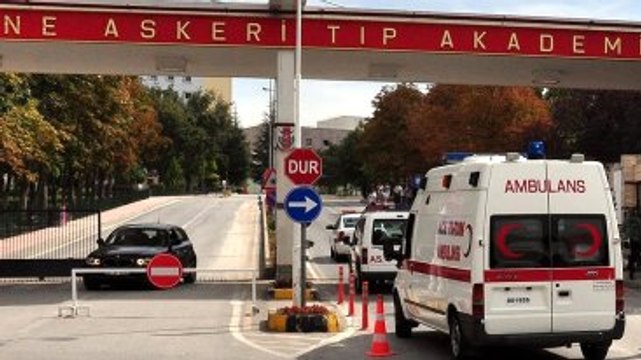 GATA'da Tedavi Gören 2 Asker Firar Etti