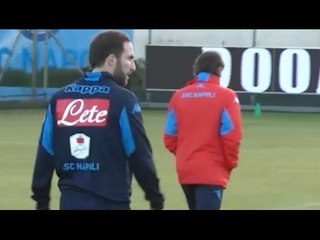 Napoli - Higuain, De Laurentiis: "Lo aspettiamo a Dimaro" (19.07.16)