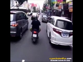 Sakarlığı Fazla Abartan Adam