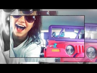 Tak Miliki SIM, Gadis Ini Pakai Mobil Mainan ke Kampus