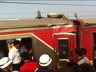 Dua KRL Commuter Line Bertabrakan