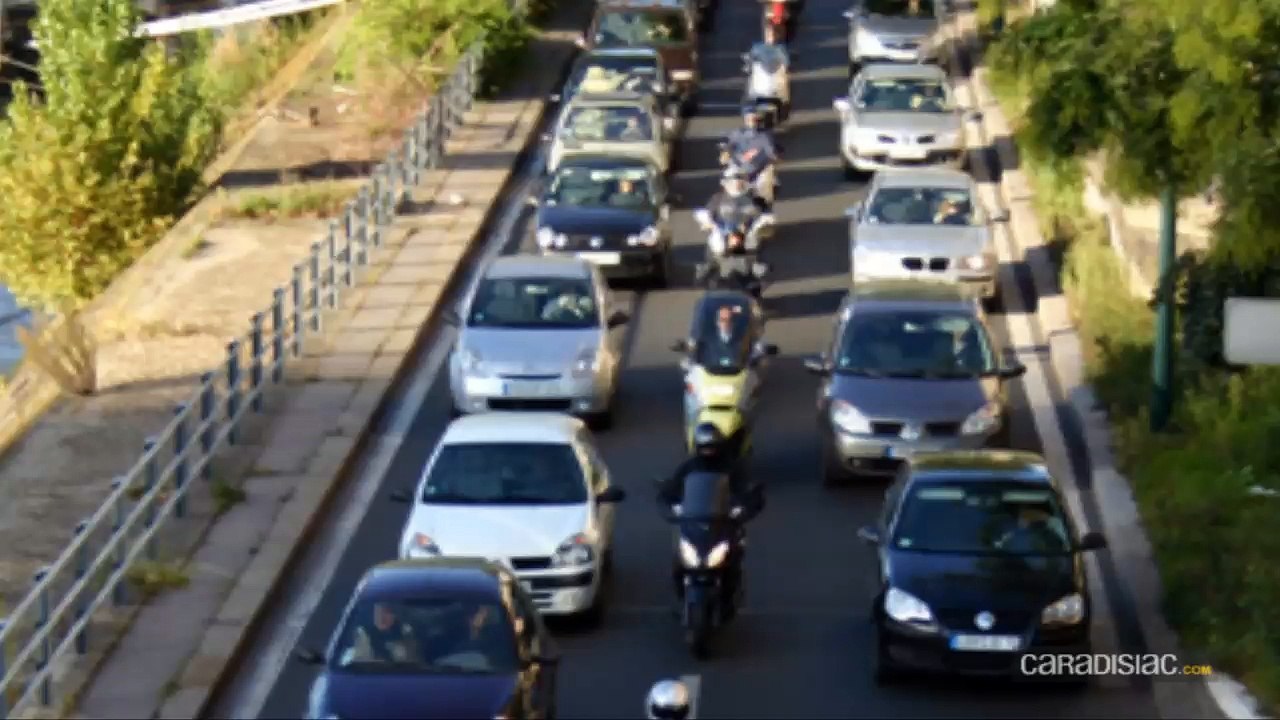En direct des tribunaux - Trois PV au vol à l'encontre d'un conducteur de deux roues