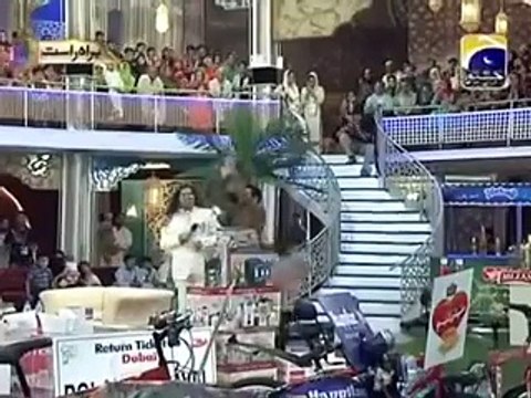 Amir Liaquat Insulting Taher Shah in Amaan Ramadan Transmission _ Funny clip