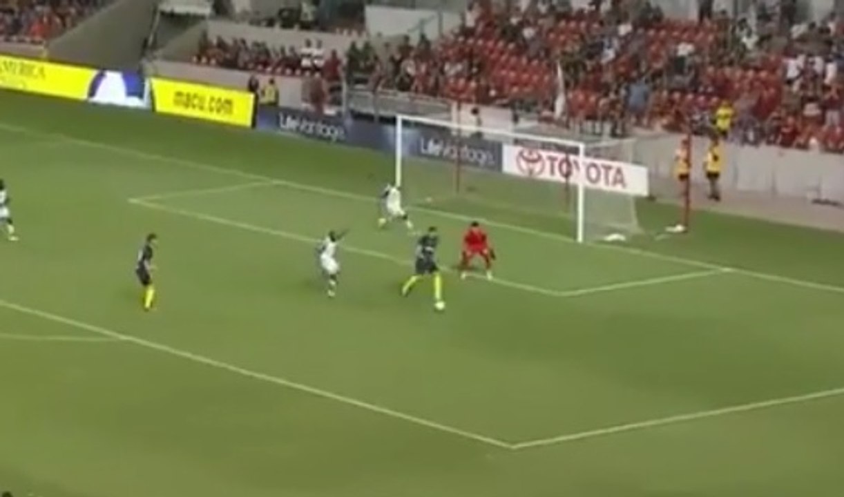 L'incroyable but de Stevan Jovetic avec un enchaînement talonnade + petit pont !