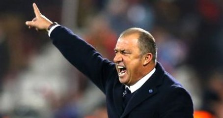 Fatih Terim'in, Darbe Girişimine Ses Çıkarmaması Tepki Çekti
