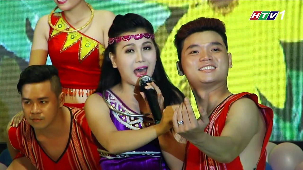 Ngày Đá Đơm Bông - Lê Như