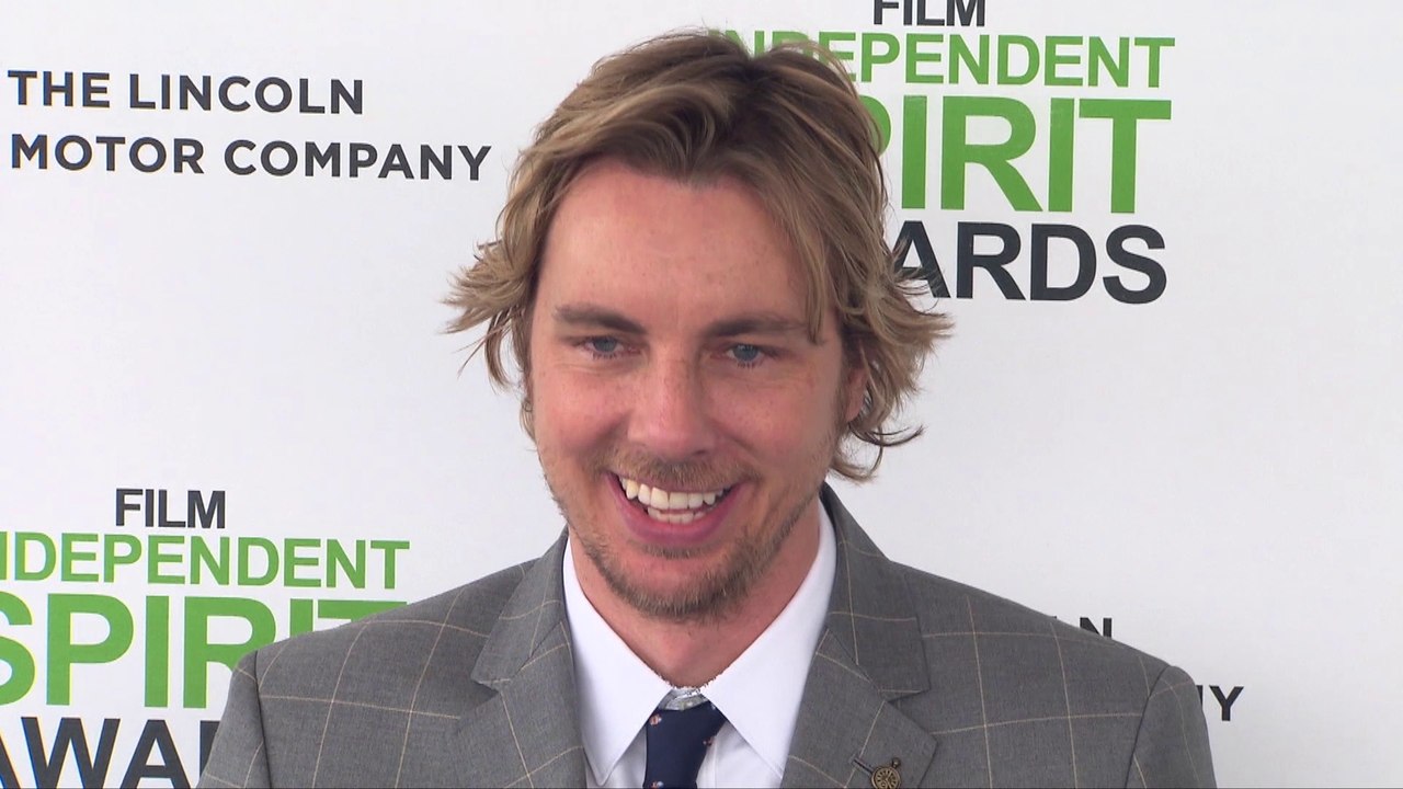 Kristen Bell Doesn't Mind Dax Shepard Telling Embarrassing Stories