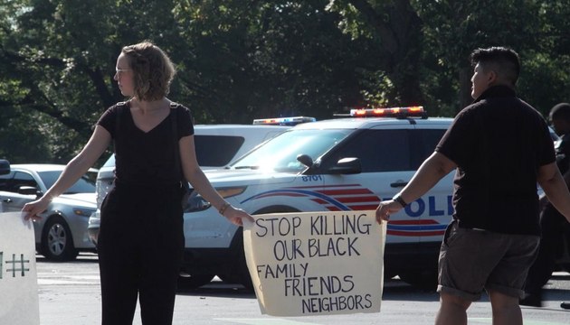 Black Lives Matter activists stage protest, block traffic in Northeast Washington